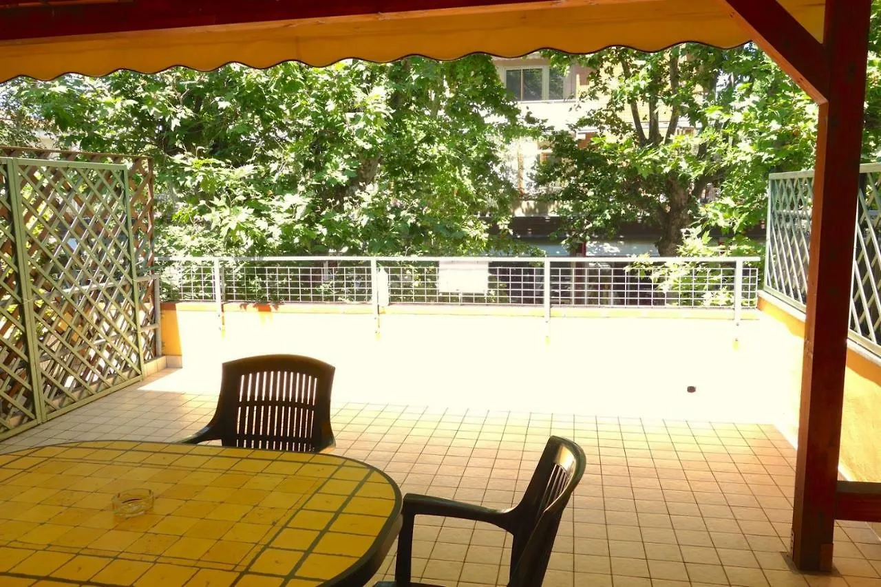 Apartamento Appartamento Holiday Rimini 100Mt Dal Mare Italia